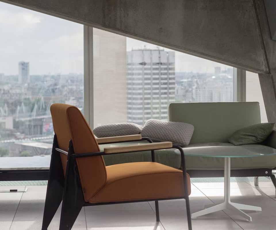 chair_office_window.jpg